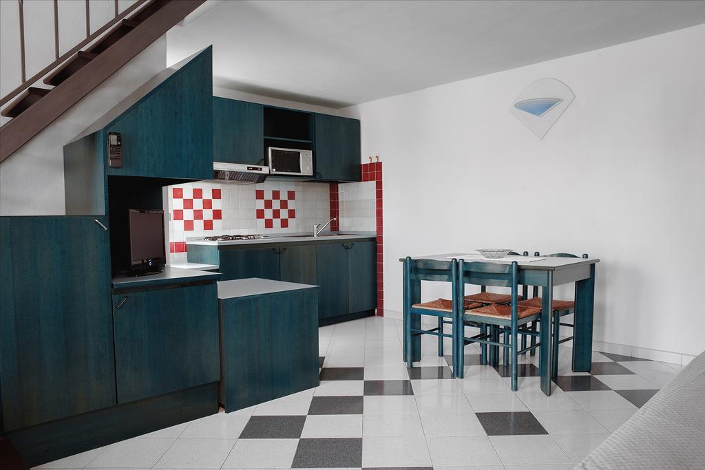 Residence Verde Mare Official Site Тортолі Екстер'єр фото